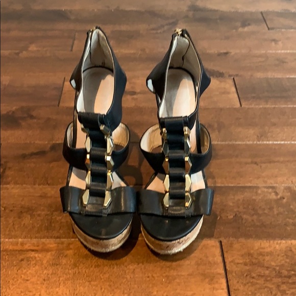 Black wedges - Picture 1 of 2